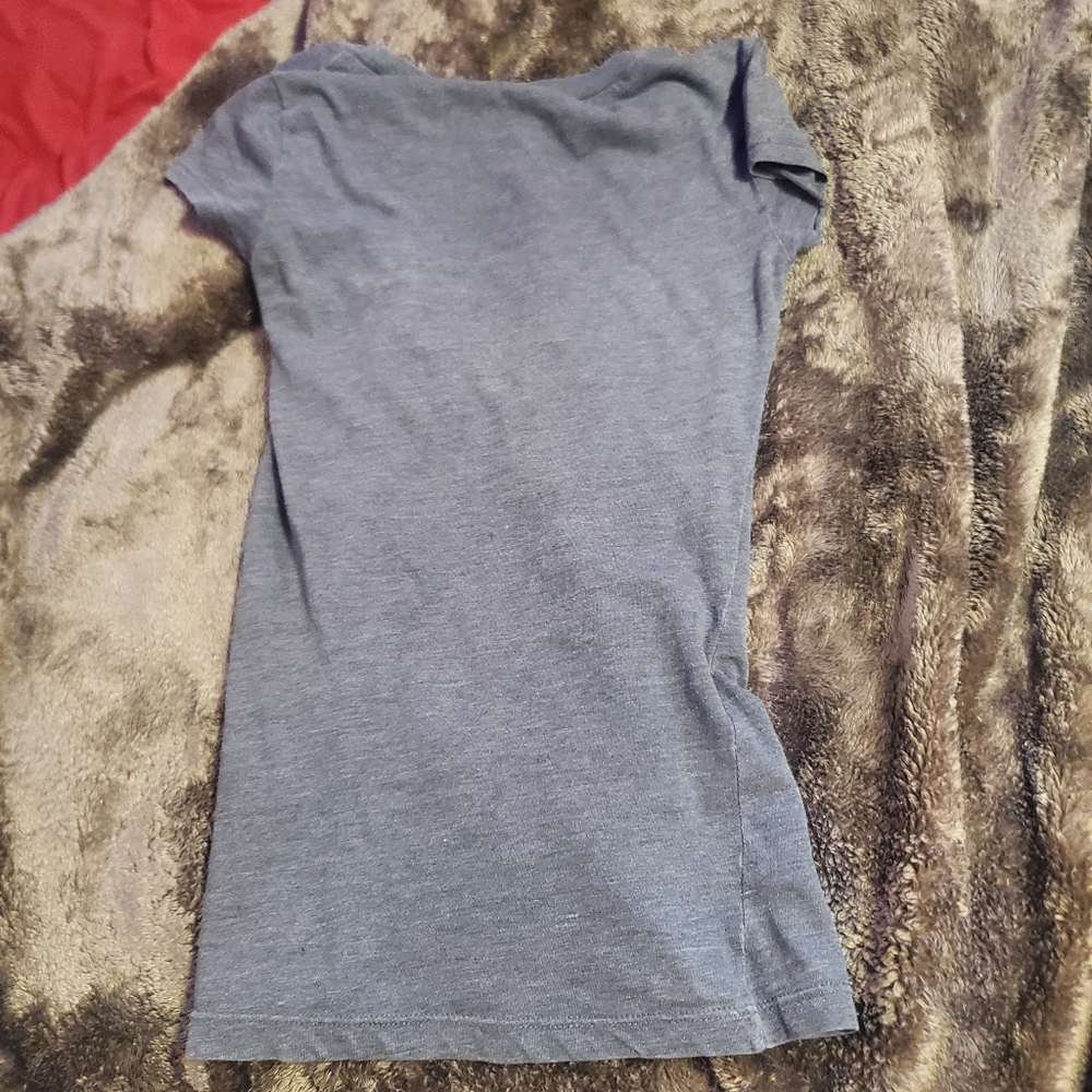 Shirt - Picture 3 of 3